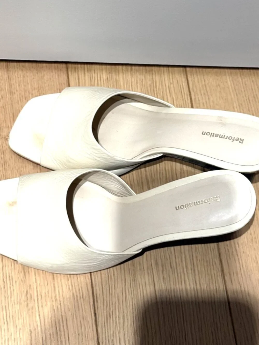 Reformation White Enya Wedge Sandal - Size 9.5